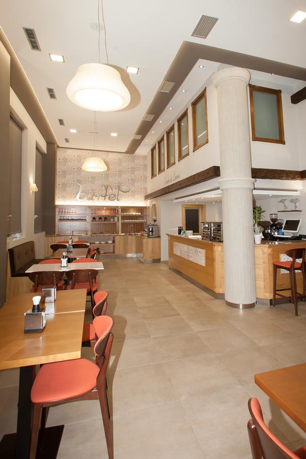 Hotel Condes De Lemos Espana Monforte De Lemos Exterior photo